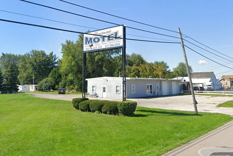Brentwood Motel (Sleepy Hollow Motel) - 2022 Street View